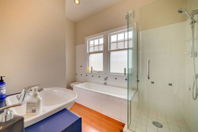 Awesome 3 Bed Wellington House
