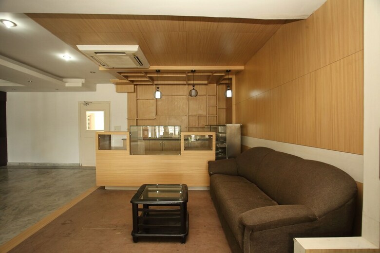 Capital O 494 Hotel Kitchen Hut