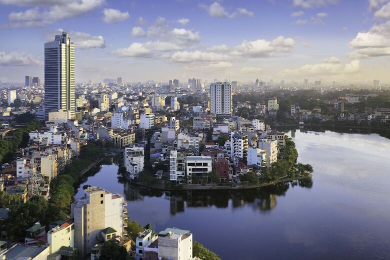 Hotel Reddoorz Plus Near Van Mieu Quoc Tu Giam
