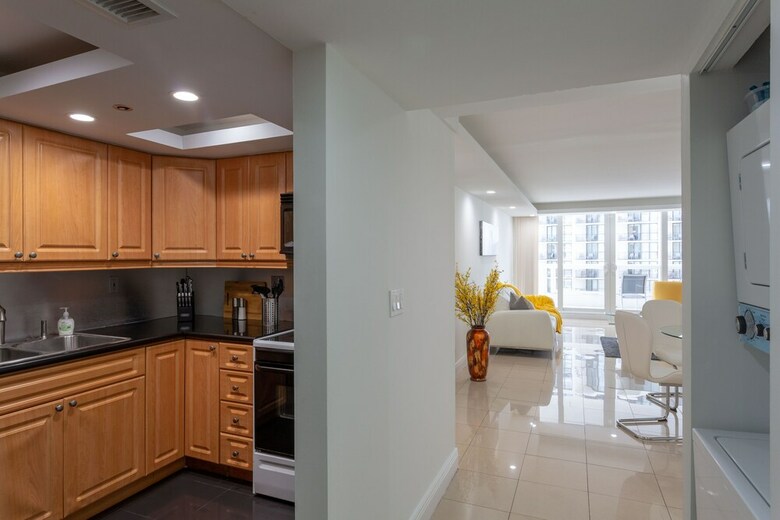 Apartamentos Spacious One Bedroom Centrally Located