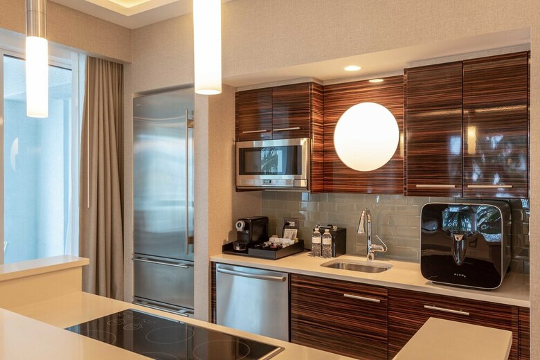 Apartamentos Charming Beachfront Condo With Large Balcony