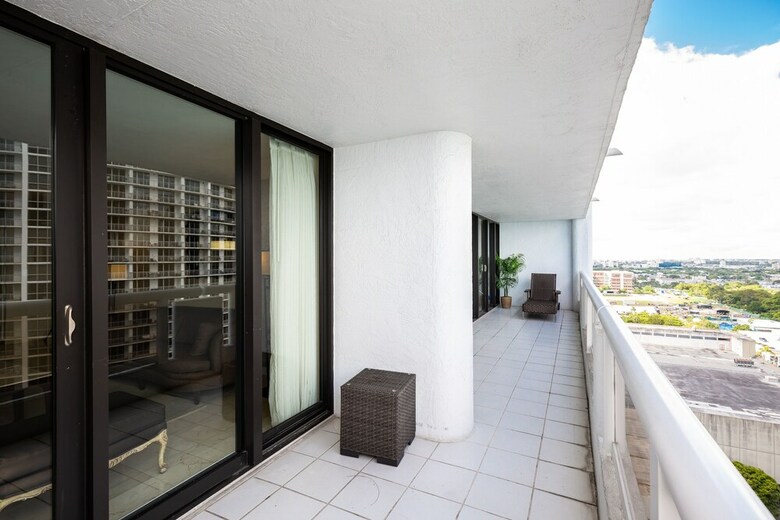 Apartamentos Quiveling Waters Condo