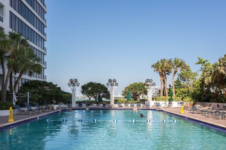 Apartamentos Quiveling Waters Condo