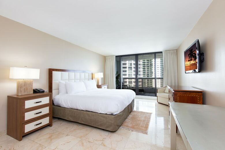 Apartamentos Quiveling Waters Condo