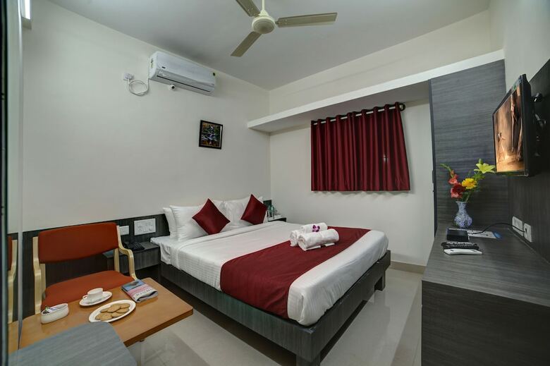 Aparthotel Sm Royal Suites