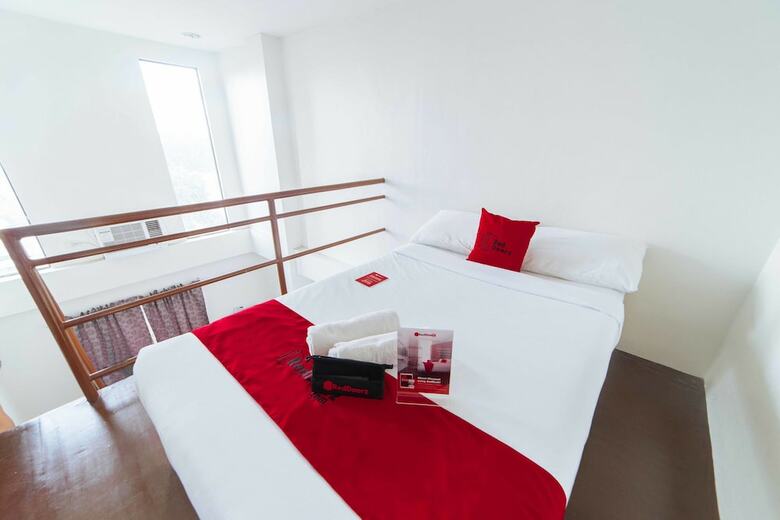 Hotel Reddoorz @ Bacaca Road Davao