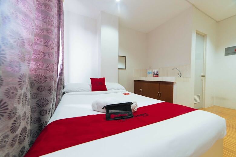 Hotel Reddoorz @ Bacaca Road Davao