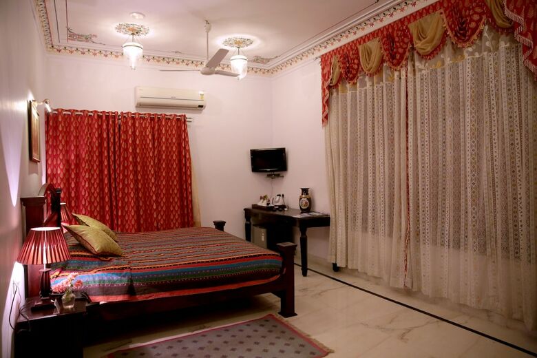 Hotel Panna Vilas Palace