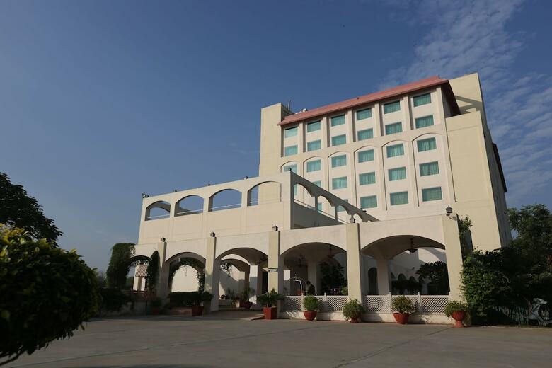 Hotel Jaipur Greens