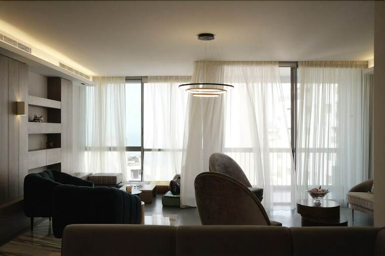 Luxury Sea View Apartment