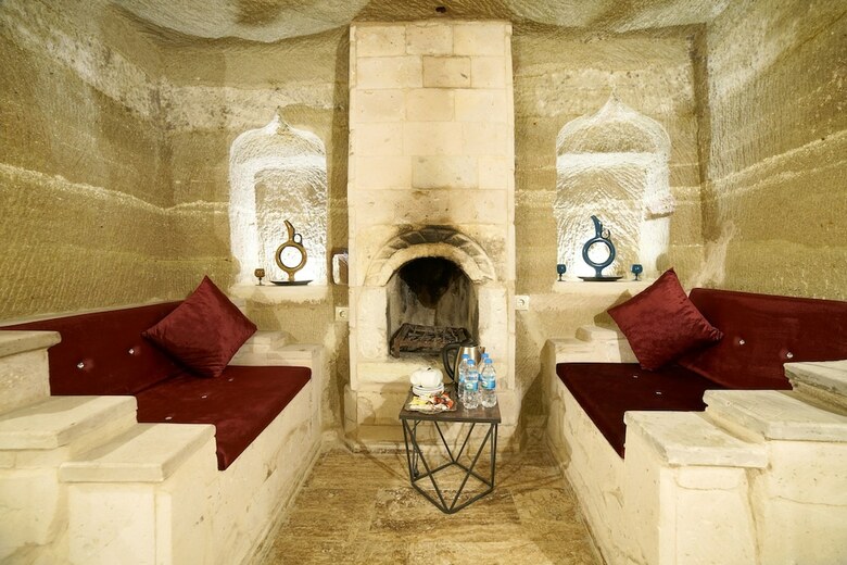 Cappadocia Caves Hotel