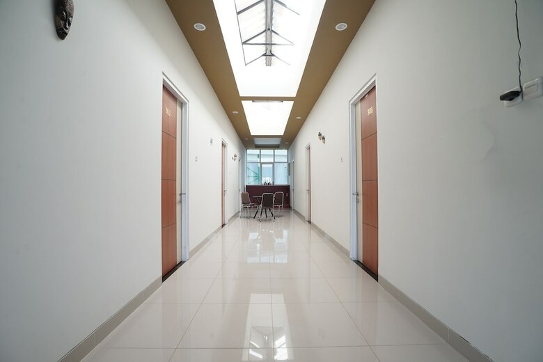 Hostal Oyo 958 Penginapan Timur