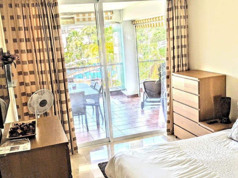 Apartamentos Las Olas Riviera