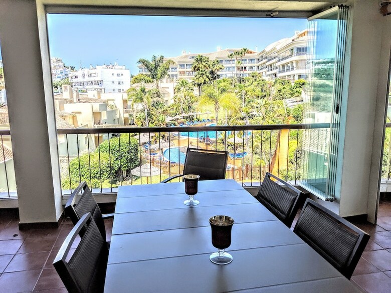 Apartamentos Las Olas Riviera
