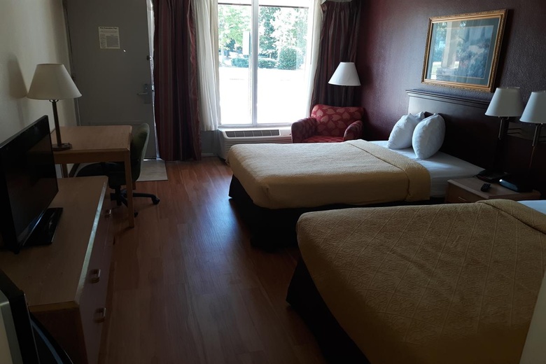 Oyo Hotel Phenix City Central
