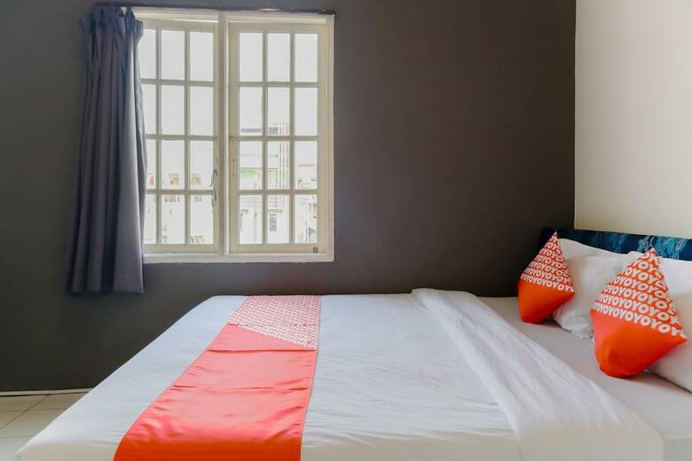 Hotel Oyo 1111 Passer Baroe Inn