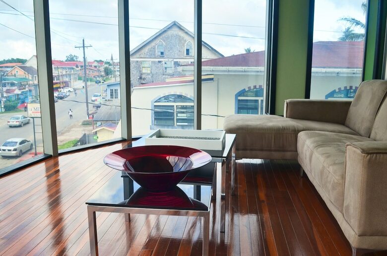 Hotel Leisure Inn