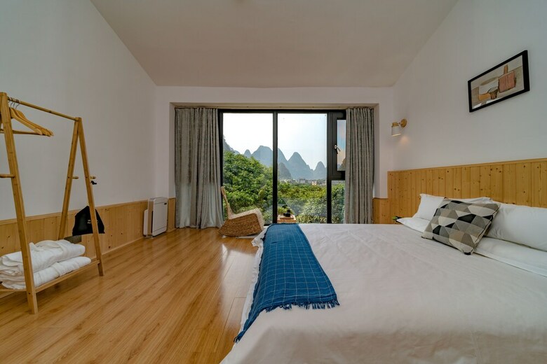Bed & Breakfast Yangshuo Serene Cove Hotel
