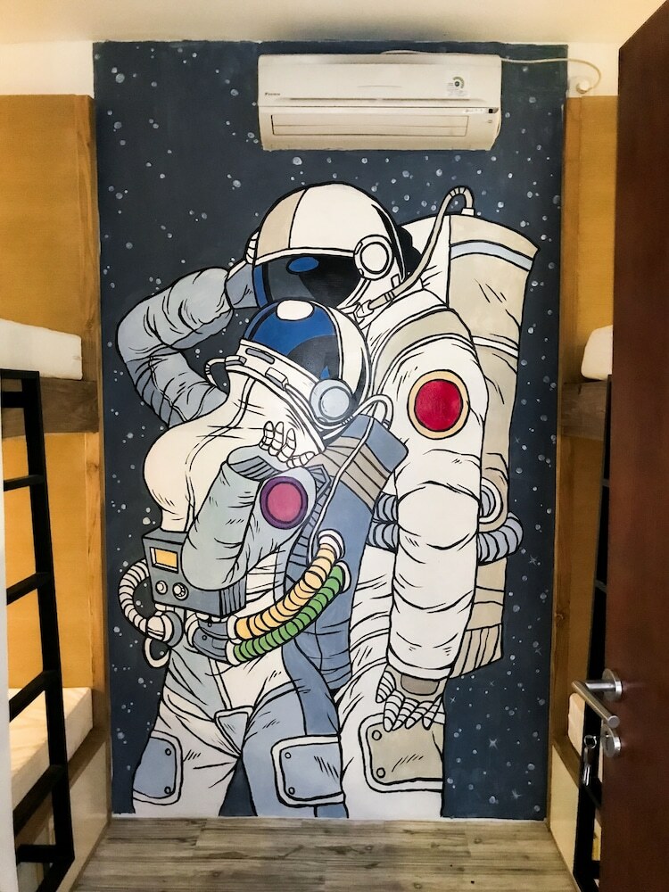 Hostal Stellar Capsules - Hostel