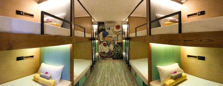 Hostal Stellar Capsules - Hostel