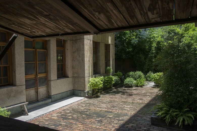 Bed & Breakfast Alley X Tainan
