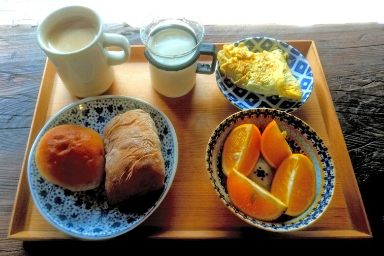 Bed & Breakfast Alley X Tainan