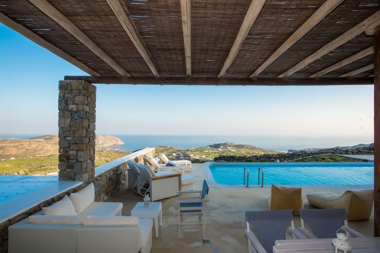 Villa Amallini Suites