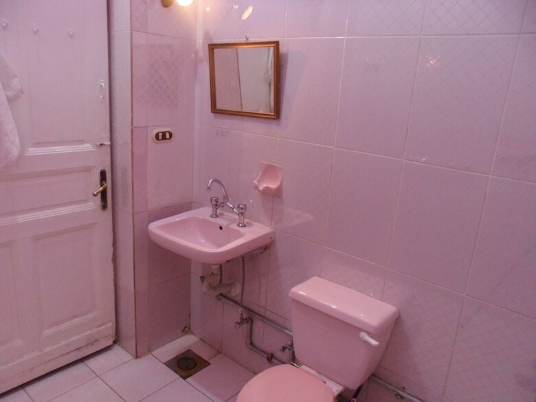 Hostal Triomphe Hostel