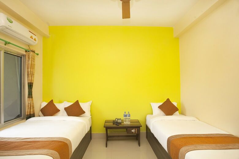 Oyo 473 Hotel Jungle Palace