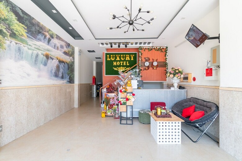 Hotel Oyo 238 Luxury Motel