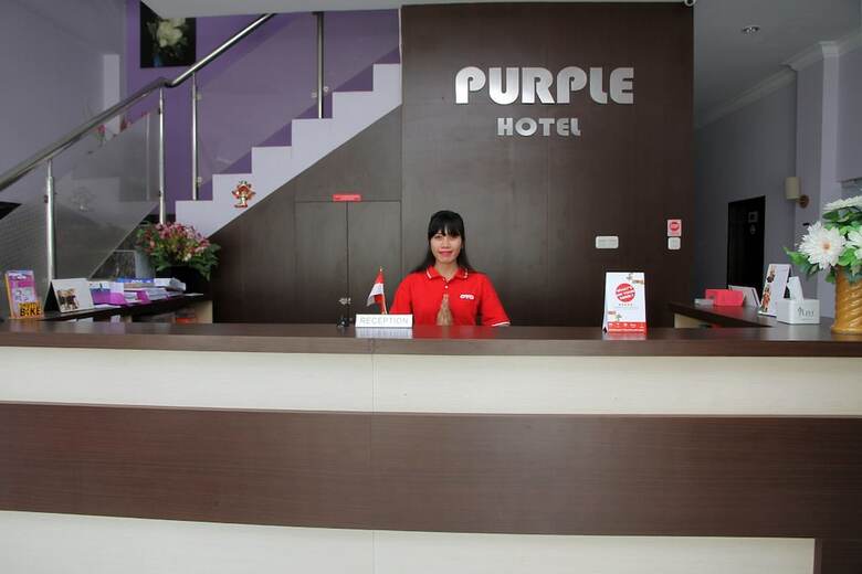 Oyo 1138 Purple Hotel