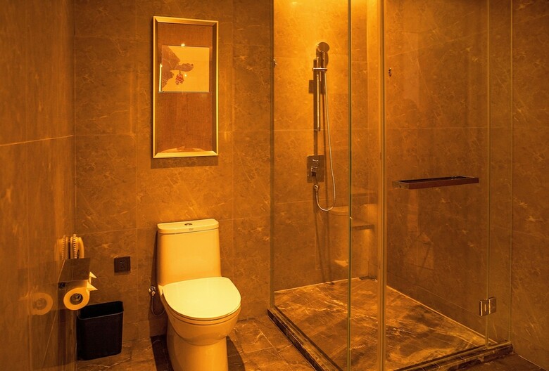 Xinyu Crown Hotel