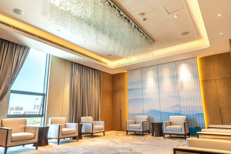 Xinyu Crown Hotel
