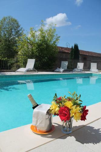 Hotel H�tel Restaurant Vuillot