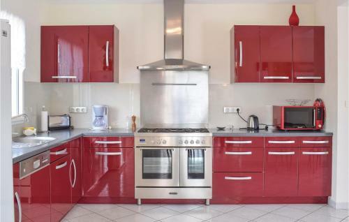 Holiday Home Rue Des Ajoncs