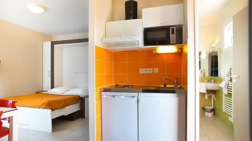 Hotel Le Port De Decize