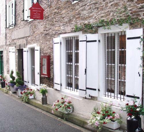 Bed & Breakfast Chez Providence Chambres Et Table D'h�tes