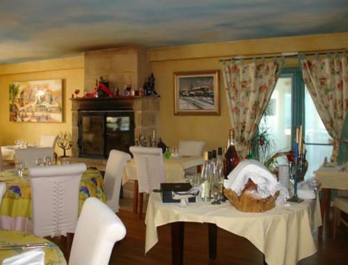 Posada Auberge De Marville