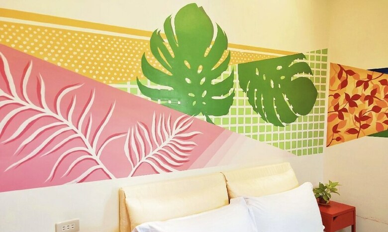 Hotel Rainbow Promise