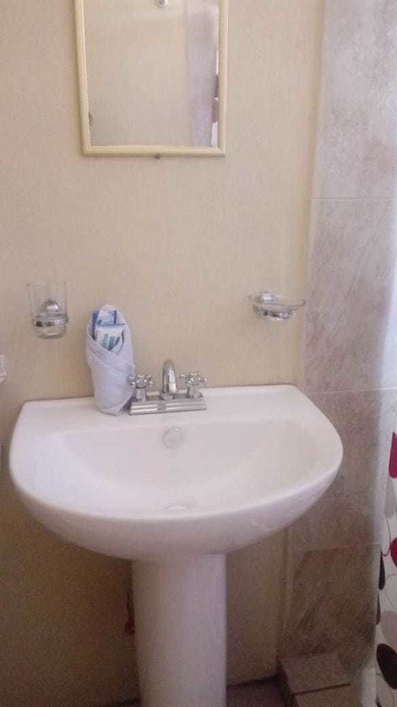 Aparthotel Hakal Creel-barrancas Del Cobre