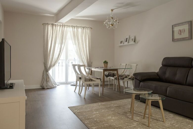 Vut Carreteria9 - Apartamento