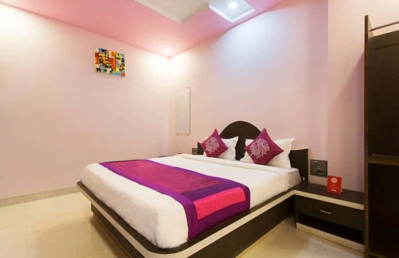 Hotel Strawberry Homes