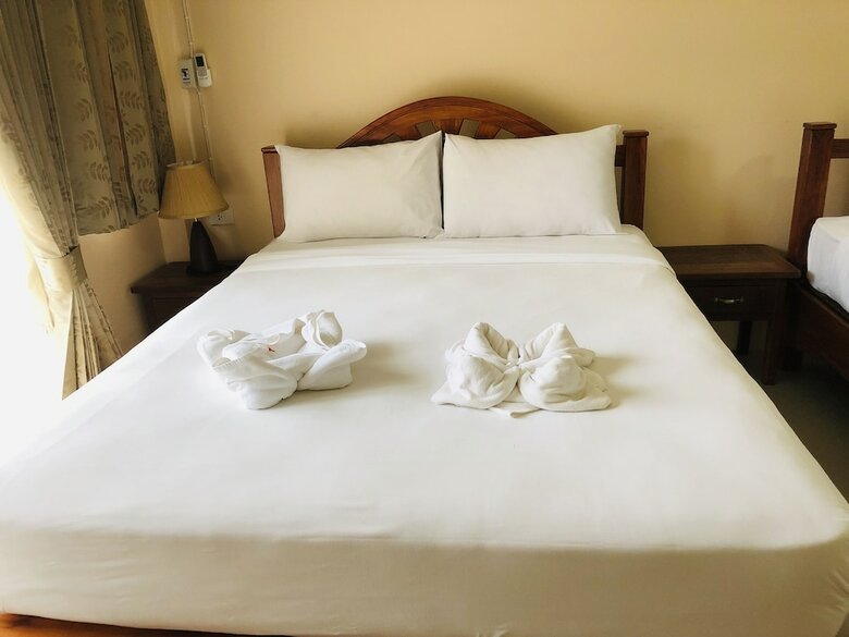 Hotel Khao Sok Bed And Breakfast