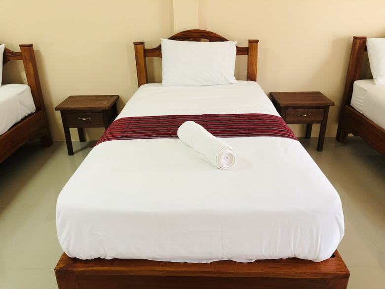 Hotel Khao Sok Bed And Breakfast