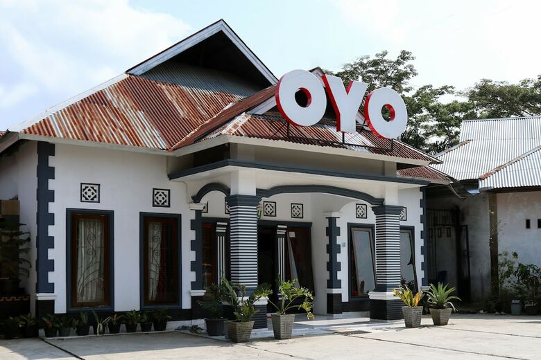 Hostal Oyo 956 Penginapan Eby