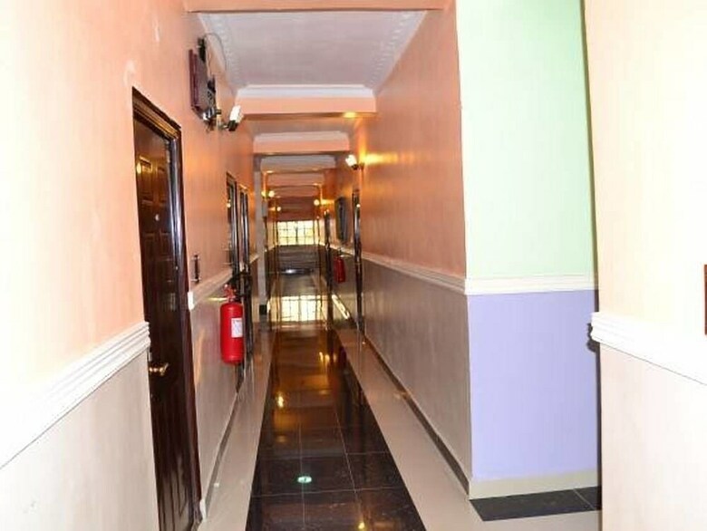 Rayjok Hotel And Suites