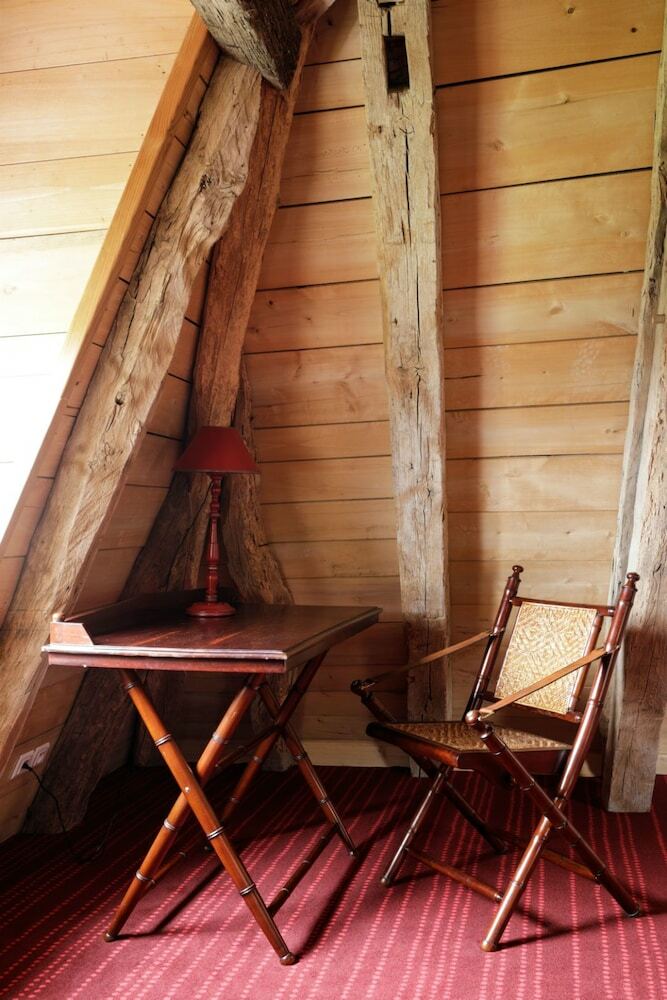 Hotel Manoir de Costeperier - Maison D'h�tes