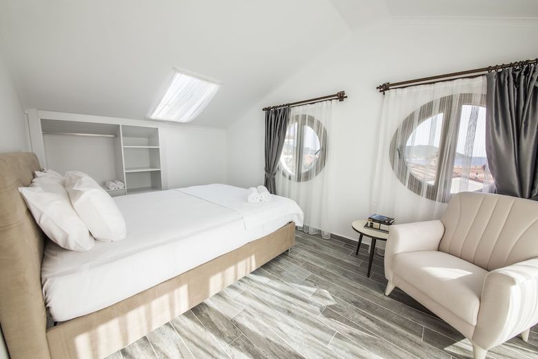 Cedrus Suites