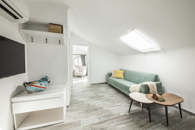 Cedrus Suites