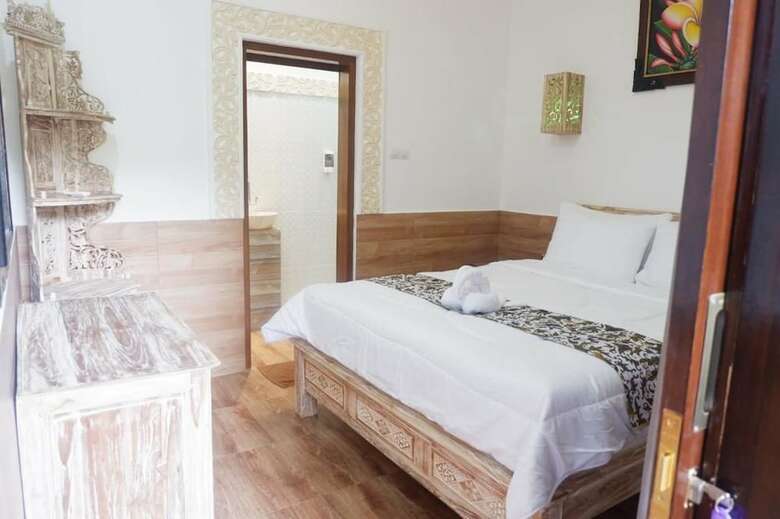 Hotel Mikuk Homestay
